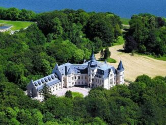 Luftaufnahme © Schloss Ralswiek